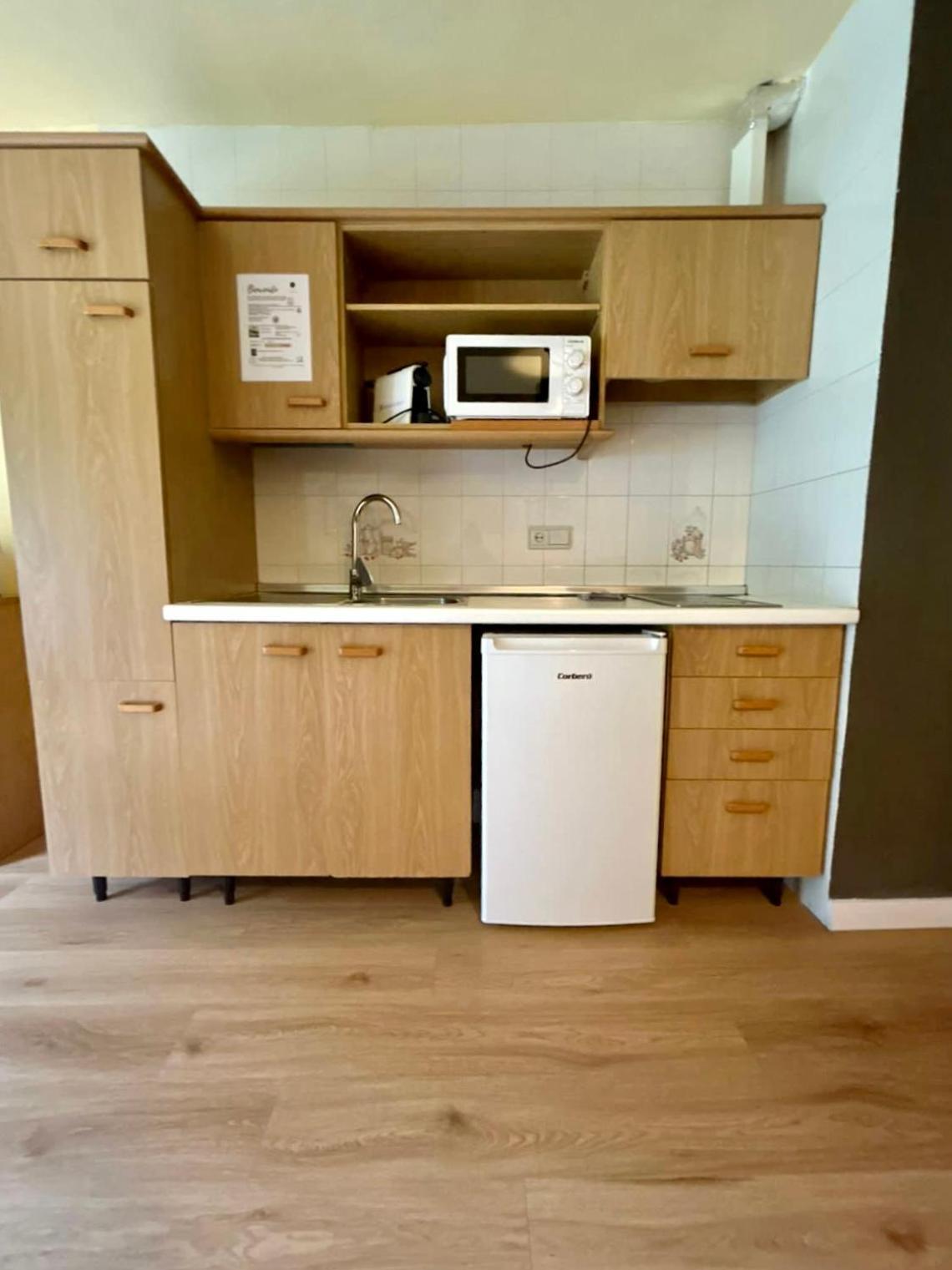 Apartamentos Turisticos Poblado Arinsal Kültér fotó