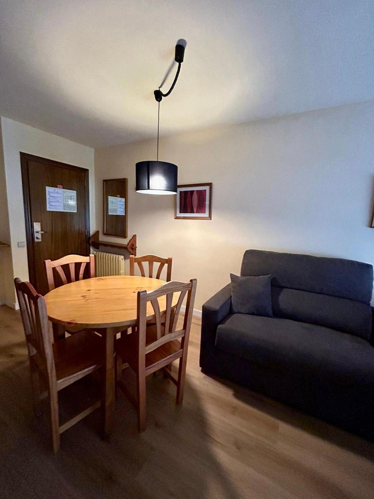 Apartamentos Turisticos Poblado Arinsal Kültér fotó