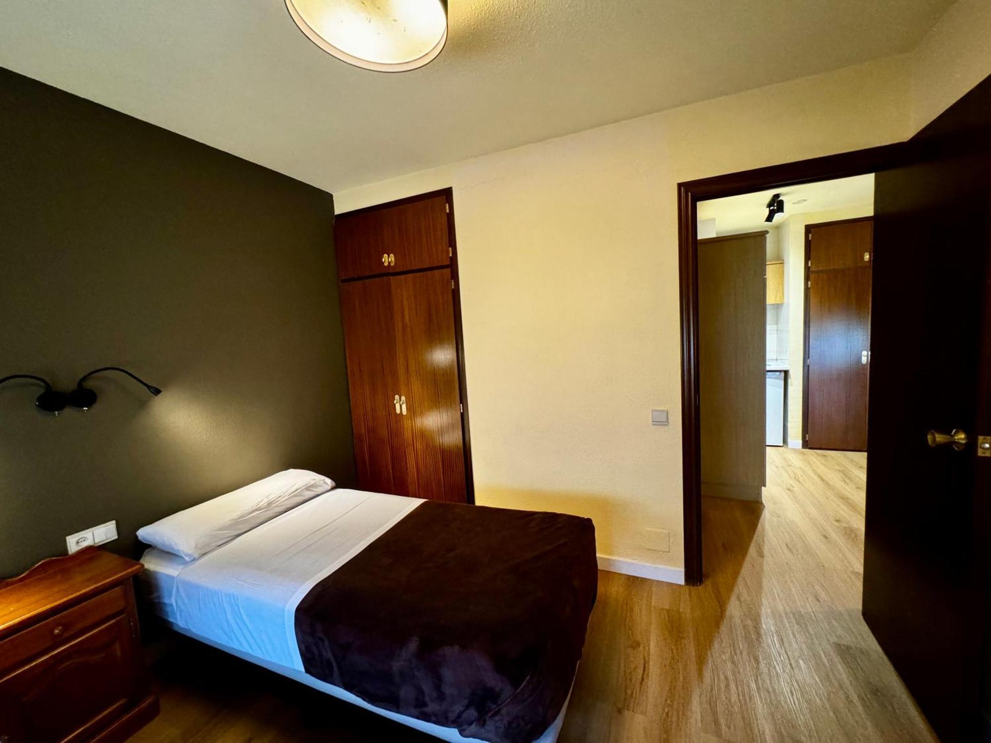 Apartamentos Turisticos Poblado Arinsal Kültér fotó