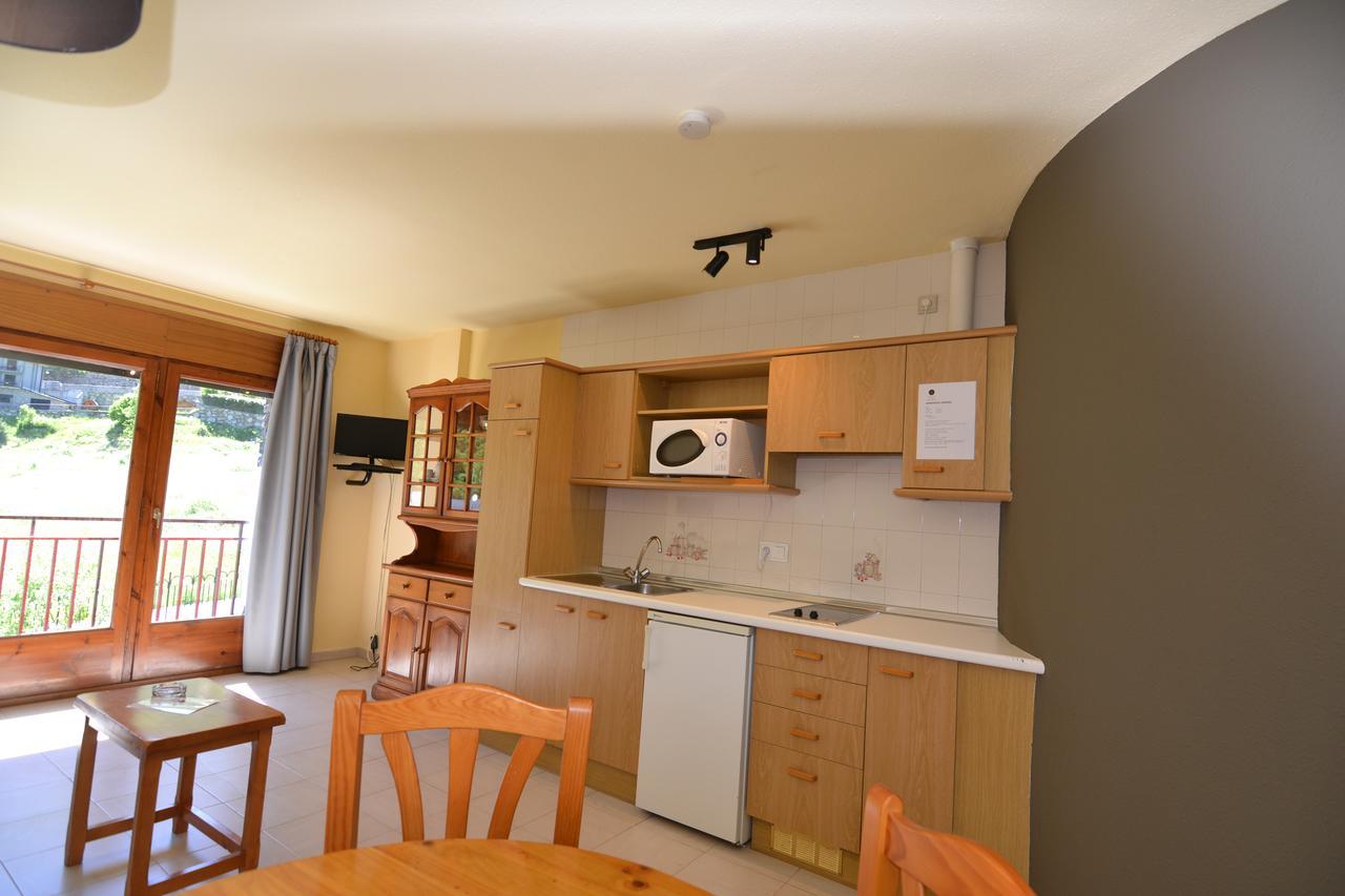 Apartamentos Turisticos Poblado Arinsal Kültér fotó