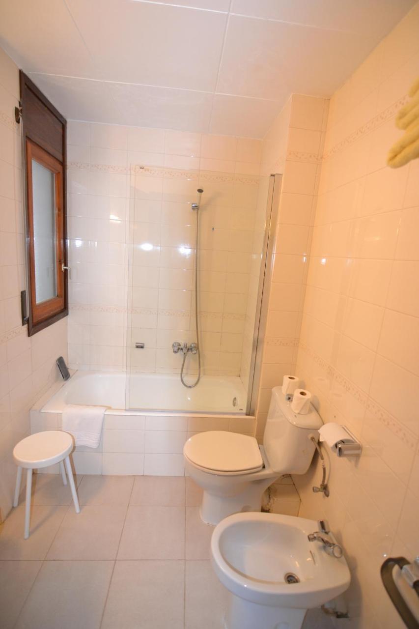 Apartamentos Turisticos Poblado Arinsal Kültér fotó